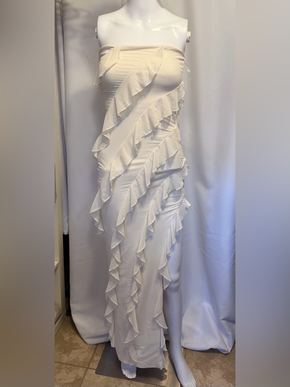 Oh Polly White One-Shoulder Ruffle Asymmetric Maxi Dress - Picture 2 of 12
